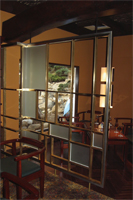 �f�U�C���p�[�e�[�V�����H���X�y�[�X�Ƌi���X�y�[�X�̃p�[�e�[�V�����B���X�g�����Ŏg�p����Ă��܂��B�J���[�X�e���A�X�e�����X�A���A�K���X��Z�������Ă��܂��B