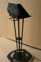 �f�U�C���E�J���I�P���j�^�[�J���I�P�{�b�N�X���ɂ����āA�̂��Ă���l���C�����ǂ�������A�f�U�C���J���I�P���j�^�[�B